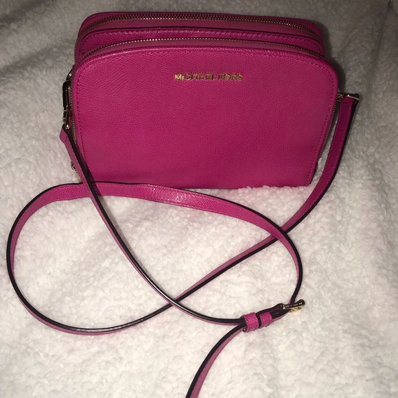 Hot Pink Michael Kors - Picture 2 of 8